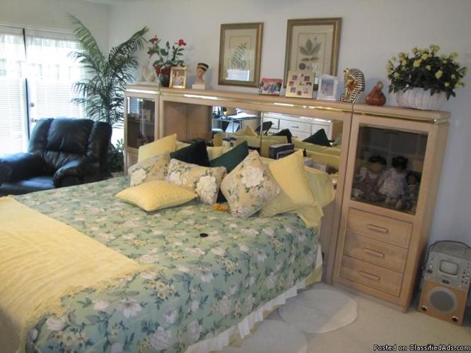 Bedroom Furniture - Price: 900.00