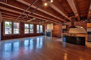 Fab Seattle Condo w/ Spectacular eastern and southern exposures!