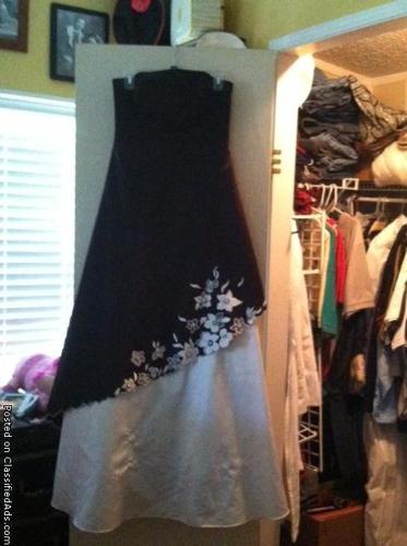 Homecoming or prom dress - Price: $75