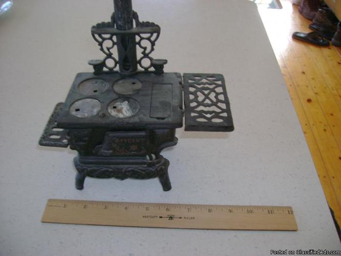 Miniature cast iron stove - Price: $30