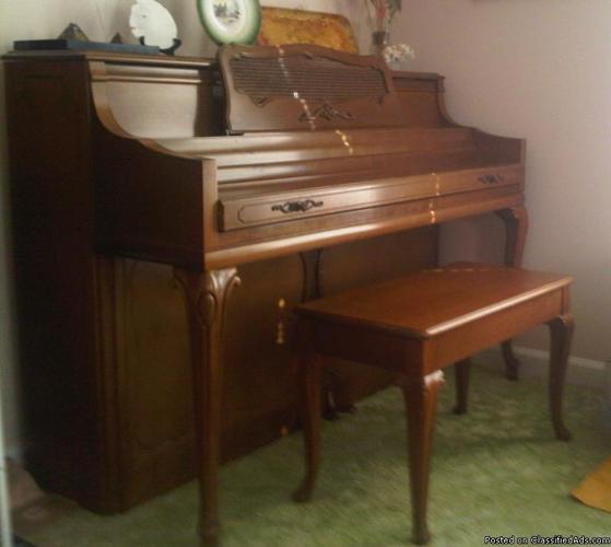 Wurlitzer Pecan French Provincial Piano - Price: 500.00