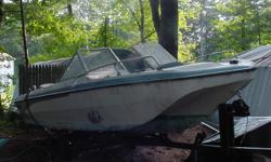 1973 Glastron V 186 Swinger with a 1979 140 HP Johnson Seahorse Outboard with Power Tilt. Tilting Trailer, Anchor, and a 6 gallon fuel tank included!
The boat is a fiberglass, 1973 Glastron tri-hull with a walk through windshield. The layout of the boat