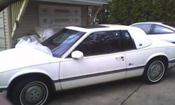 1989 buick riviera
1989 BUICK RIVIERA WHITE 2 DOOR CLASSIC IN EXCELLENT CONDITION GARAGE KEPT
85000 miles
BEAUTIFUL CAR
MOONROOF, LEATHER INTERIOR POWER SEATS
PLEASE CALL/TEXT FIRST, then EMAIL, thanks
847 849 6799
847 293 3733