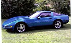 Show condition 2nd owner corvette,never been driven in the rain,never been smoked in,1 of 600 built this year this color,1 of 5% of this year built that is a C code.LT1 350/300 hourse Auto w/overdrive light grey an black leather interior,New ZO6 chrome