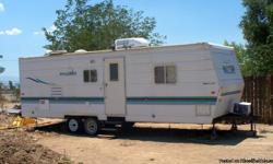2003 Fleetwood Mallard 28X. Sleeps 6. Clean, no smells,no leaks. Cosmetic flaws but everything works fine.Great buy!