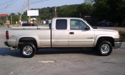 !!! ONE OWNER--POSTING FOR A FRIEND--NICE TRUCK !!!
With only 137,000 well maintained miles,this is a work horse you must see! The 6.6L Duramax Turbo diesel engine and automatic transmission perform flawlessly and produce superior pulling power.The