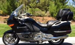 THIS IS MY PERSONAL 2009 BMW K1200LT MOTORCYCLE.&nbsp; THE MOTORCYCLE IS IN EXCELLENT CONDITON WITH NO SCRAPES OR SCRATCHES. THE&nbsp; COLOR IS BLACK WITH LOTS OF CHROME ACCENTS.&nbsp; THE MOTORCYCLE HAS THE POWER WIND SHIELD, POWER HYDROLIC CENTER STAND