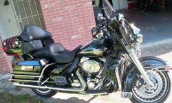 2009 Harley-Davidson Ultra Classic Book value is $15,500, asking $12,500 Upgraded Screaming Eagle compensator, exhaust, intake. Power commander. Painted inner fairing Bike looks and runs great
