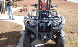 Fuel injected, 550 cc Yamaha Grizzly. Has a snorkle and K & N Air Filter. It has 194 miles and 36 hours on it.
Had its 1st service done at 10 hours. Selling because I'm moving to Okinawa. Everything works.