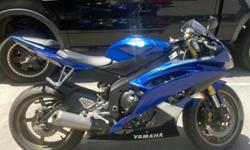 I AM SELLING MY 2009 YAMAHA R6 WITH CLEAR TITLE IN HAND AND ONLY 1400 MILES. I JUST PUT TWO BRAND NEW Q2 QUALIFIER TIRES ON THE BIKE AND HAD IT SERVICED AT A CERTIFIED YAMAHA DEALER. I AM SELLING THE BIKE FOR $6,800 FIRM. THE BIKE IS IN EXCELLENT