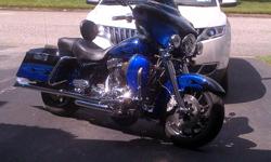 Selling my 2011 Harley Davidson , CVO Ultra:
Im asking $33,000.00. I will go to Harley and have the Bike TRansfered to your name and you can make payments. I Owe about 22,000 on the bike. The rest would need to be paid to me in cash. This is a $40,000.00