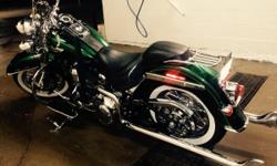 2013 softail cuatom Delux vintage green with flakes 103 true dual exaust 9800.k miles&nbsp;