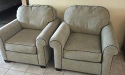 NEW 2 LEFT MUST GO&nbsp;
MADE BY ASHLEY FURNITURE&nbsp;
$99 EACH