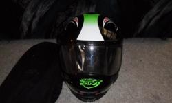 I have a
&nbsp;
Arctic Cat Helmet TXi Large Flat Green and Black NEW!!! for sale no emails call or text only thanks for looking D.
&nbsp;