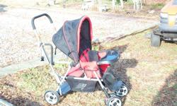JOOVY BLACK AND RED BABBY STROLLER