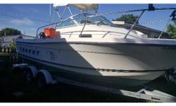 2000 Bayliner Trophy 2002,&nbsp;Rod storage, 2 fish boxes, live well, radio, 85 gallon fuel tank,trim tabs, electronics, Mercury Saltwater Optimax 150 2 stroke, Trailer is tandem axle EZ roller.
Must see call today or email for more info.