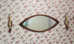 60's Style Cat Eye Design Mirror
2 Wooden Sconces