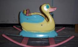 Wood Seat & Rocker& Tray Plastic Duck Sides
19"H 36"L 17"W
Used in 1960'S
