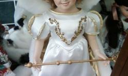 Shirley Temple,Holiday Barbies,Storybook Dolls,Mdme. Alexander, many others.Most are from the Franklin,Danbury Mints & Bradford Exchange. Must see to appreciate! Prices vary; CASH ONLY, PLEASE. Contact us @ (352)686-5617. Thanks!