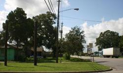 &nbsp;
Fantastic potential in a very FAST growing area in Texas!
Commercial land with 2 LARGE city lots on the corner of Hwy 36 and Moody Street.
This is the LAST lot available on the east side of the highway between I-10 and Hwy 90.
1.5 Blocks from a