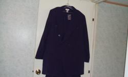 &nbsp; Skirt hasElastic Waist Band.&nbsp; Jacket has Button.
Bought at Dillard's.&nbsp; Brand Roamans.&nbsp; Never Did Wear. NEW
806-471-0975
Cash Only-Pick Up Only