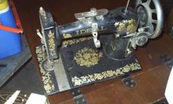 Ideal TNO.3 sewing machine