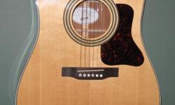 Very nice, barely used Gibson DSM, dreadnaught body, solid mahagony and spruce acoustic guitar and original hardshell case. All gloss finish with bound fretboard and abalone fret markers. Never been out of the house. Great condition and sounds and plays