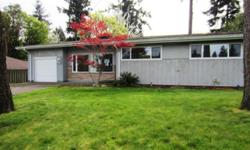 MLS 624369
Great Burien rambler! Plenty of living space, hardwood floors, fp in living room with 2nd fp in dining room. Tons of counter space in kitchen - sunroom addition. Plenty of storage in the garage. 3 large bed/2 bath - open, level yard, partially