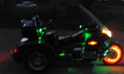 1995 Honda Goldwing Trike, 20th Anniversary Edition, color green with green halogen lights 44K miles, Lots of extras: ipod connections, heat connections,raido, ring of fire RUNS PERFECT, VERY ATTRACTIVE.