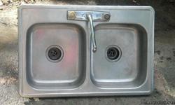 &nbsp;Stainless Steel Kitchen Sink Call Big Frank's Equipment and Supplies --. . .Don't miss it