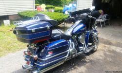 1992 Harley Davidson Electric Glide&nbsp;
11,000 ORIGINAL miles!&nbsp;
Runs and Drives 100%
New plugs, Oil Change, and Battery.&nbsp;
&nbsp;
No&nbsp;trades please. Pick up only.&nbsp;