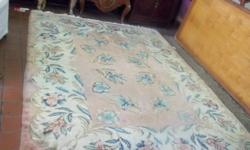 this beautiful carpet is hand made 100% wool Obeson floral design .. This is &nbsp;a Vintage rug &nbsp;and in great condition..
9 X 7 Feet