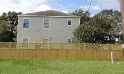 &nbsp;
Nice, clean and small quiet complex One Bedroom Apartment&nbsp;
Home near downtown Sealy Large Oaks.
Just recently painted with water,
sewer and garbage included they also have new&nbsp;
privacy fence and large backyard for grilling &