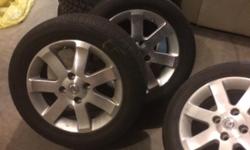 EXCELLENT CONDITION. SET OF 4
Nissan aluminum rims and tires from Nissan Sentra 2007.
Size: 205/55 R16 91V M+S
Brand: WestLake