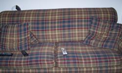 i have 2 plaid couch in good condition moving and no longer need 25 dollars cash