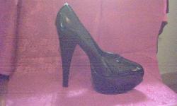 New, Black, Pat. Leather, 6 in, Heels
size 8 and size 9
(660) 909-1792
No txts Pls.