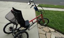 This trike is like new. Recently tuned up.
Owned by&nbsp;an AMBITIOUS DIABLED&nbsp; person with high hopes,! therfore barely used!
Schram 16 speed, basket, rear view mirror,reflector,&nbsp;&nbsp;breathable back&nbsp;seat that is adjustable and a bottle