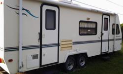 Nice 28.5' Ultra-Lite trailor fully loaded.call for details.706-825-8054