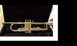 Silver YAMAHA Trumpet - in very good condition. LOCAL INQUIRIES ONLY PLEASE!