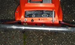 Jacobsen Homelite 320 Snowthrower 20?&nbsp; 3.5 HP 2 Cycle Pull Start
$100 Cash Firm.
After 12PM --