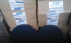 11 boxes of stripping pads 5 pads each box
black and green 16''