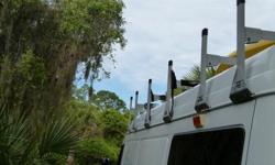 Sprinter 2002-06 HighTop H1 aluminum roof racks
I have two used sets of 3 bar H1 roof racks from Vantech. these are aluminum with a silver powder coat paint. they are the 64" wide bars designed for a Sprinter 2002-06 HighTop. It includes all uprights plus
