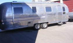 Year: 1977 
Water Capacity: 45 gallons
Make: Airstream Number of AC Units: 1
Model: Ambassador Awnings: Yes
Length: 29' feet Jacks: Yes
Location: St. George, UT Self Contained: Yes Sleeping Capacity: 4
&nbsp; 
&nbsp;
This is a 1977 International Land