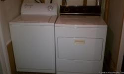 Kenmore washer
Whirlpool 220V electric dryer.
Both are heavy duty, large capacity, multiple speeds and functions.