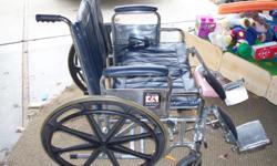 EVEREST JENNINGS WHEELCHAIR, DARK BLUE. WIDE SEAT, REMOVABLE LEG RESTS AND SIDES. CHAIR WAS $1300.00 WHEN NEW 4 YEARS AGO. USED ONLY 6 TIMES, IN GARAGE LAST 2 YEARS. IN EXCELLENT CONDITION.
WILL CONSIDER BEST OFFER.